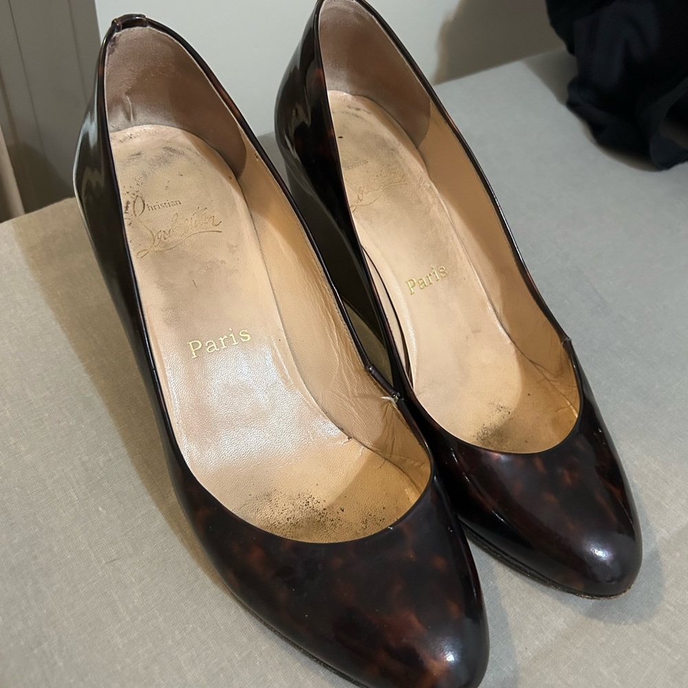 Christian Louboutin Wedges Tortoiseshell